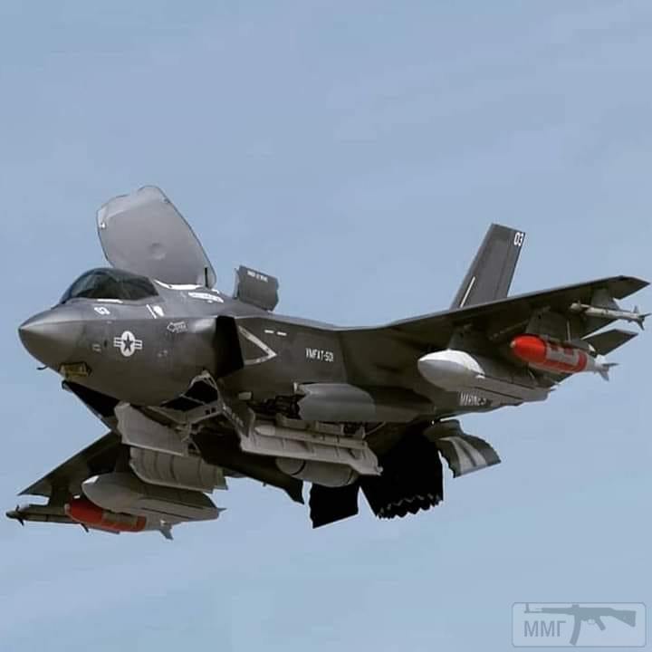 117658