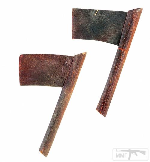 122842
